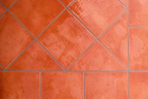 Cotto diagonal mit Randband