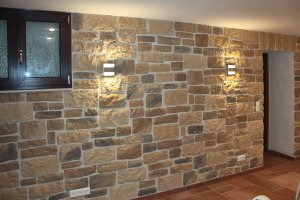 Bruchsteinoptik als Wandverkleidung